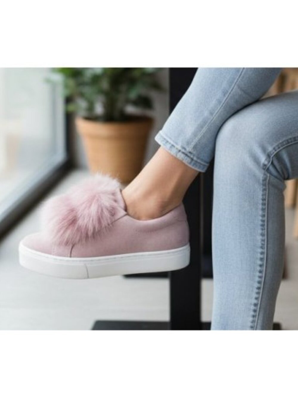 SAM EDELMAN Pink Suede Faux Fur Trim Sneakers Ladies Size 8.5